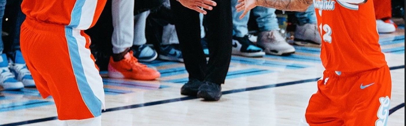 NBA总决赛还在打！休赛期没开始，第一笔交易就来了！1换7啊！